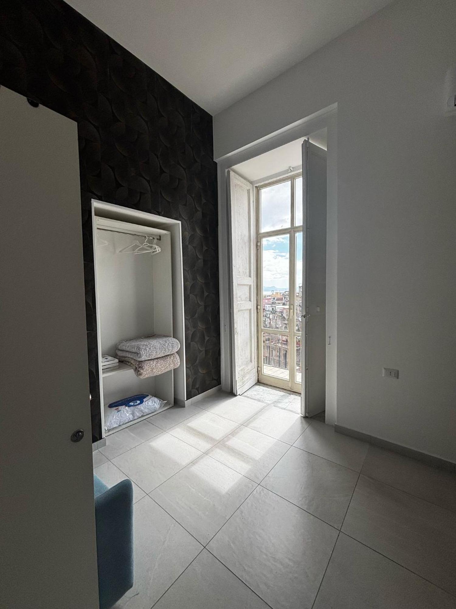 Niki Home Неаполь Екстер'єр фото